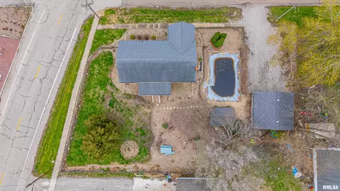 View/Area - 101 W 8th St, Delavan, IL 61734 photo 3 of 4