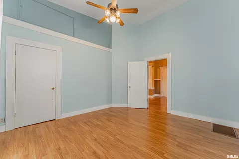 Bedroom - 101 W 8th St, Delavan, IL 61734 photo 4 of 4