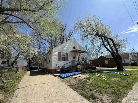 1914 S 16th St, Springfield, IL 62703 photo 2