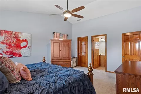 Bedroom - 3725 Indian Grass Ln, Springfield, IL 62712 photo 2 of 11