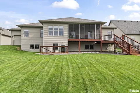 Exterior - 6421 Winterberry Ln, Springfield, IL 62712 photo 6 of 8
