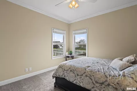 Bedroom - 6421 Winterberry Ln, Springfield, IL 62712 photo 4 of 8