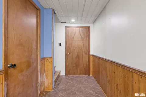 Entry Way - 11266 Timber View Ln, Athens, IL 62613 photo 5 of 5