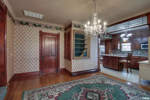 Dining - 309 W Edwards St, Payson, IL 62360 photo 2 of 2
