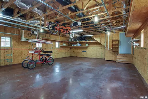 Other - 309 W Edwards St, Payson, IL 62360 photo 8 of 11