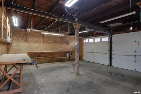 Other - 309 W Edwards St, Payson, IL 62360 photo 6 of 11