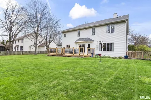 Exterior - 3924 Surry Place Ln, Springfield, IL 62711 photo 7 of 8