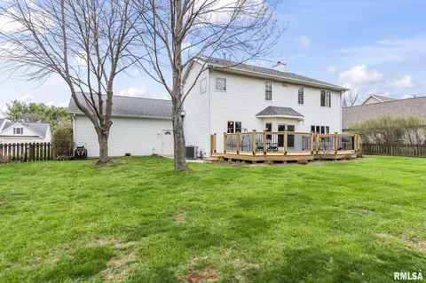 Exterior - 3924 Surry Place Ln, Springfield, IL 62711 photo 6 of 8