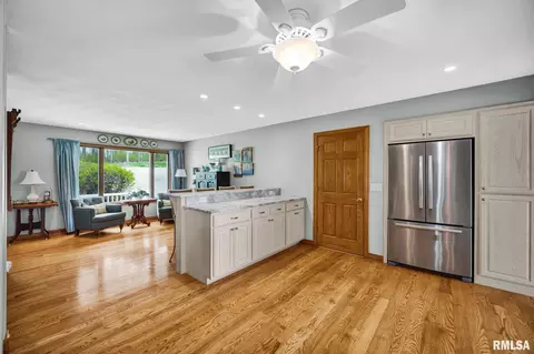 Kitchen - 495 Kramer Rd, Avon, IL 61415 photo 4 of 5