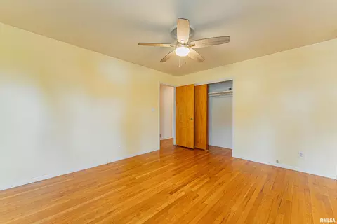889 State Route 121, Mount Pulaski, IL 62548 photo 18