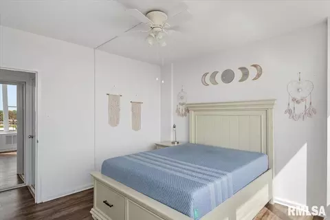 Bedroom - 718 S 7th St, Springfield, IL 62704 photo 4 of 4