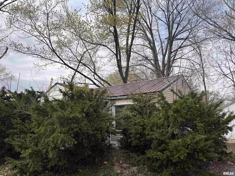 1621 W North Grand Ave, Springfield, IL 62702