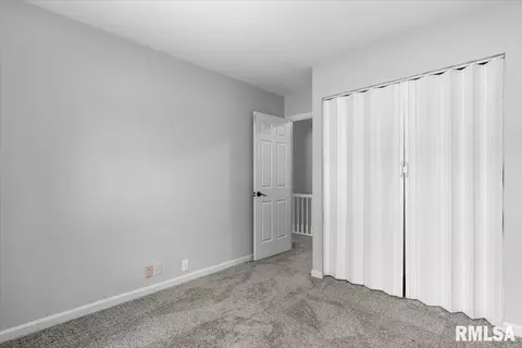Bedroom - 6 Sycamore Row, Springfield, IL 62702 photo 8 of 8