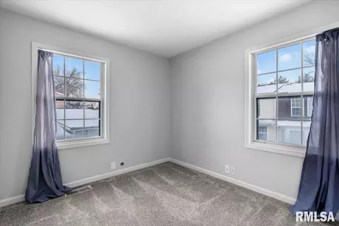 Bedroom - 6 Sycamore Row, Springfield, IL 62702 photo 5 of 8