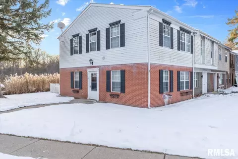 6 Sycamore Row, Springfield, IL 62702