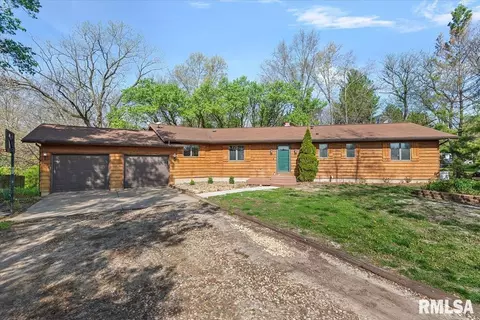 6487 Rentshler Rd, Rochester, IL 62563