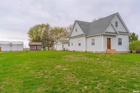 543 1500 Ave, Mount Pulaski, IL 62548