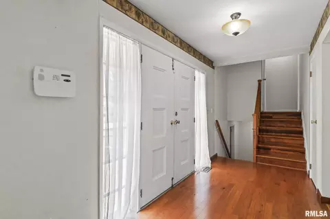 100 Andover Dr, Springfield, IL 62704 photo 2