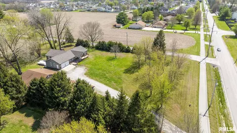 View/Area - 2784 Hilltop Rd, Springfield, IL 62712 photo 3 of 10