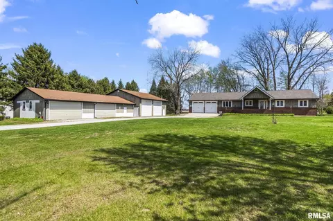 2784 Hilltop Rd, Springfield, IL 62712