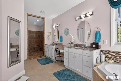 603 Loft Ln, Athens, IL 62613 photo 22