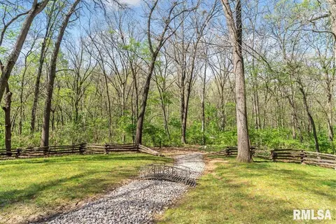 603 Loft Ln, Athens, IL 62613 photo 46