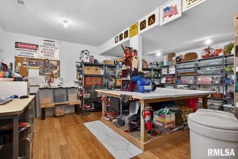 603 Loft Ln, Athens, IL 62613 photo 39