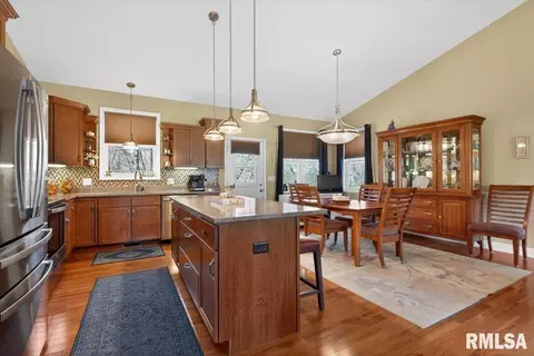 603 Loft Ln, Athens, IL 62613 photo 9