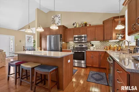 603 Loft Ln, Athens, IL 62613 photo 12
