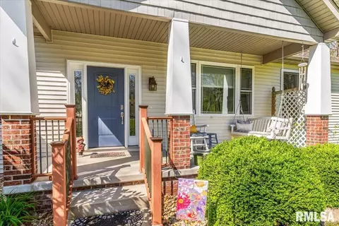 603 Loft Ln, Athens, IL 62613 photo 4