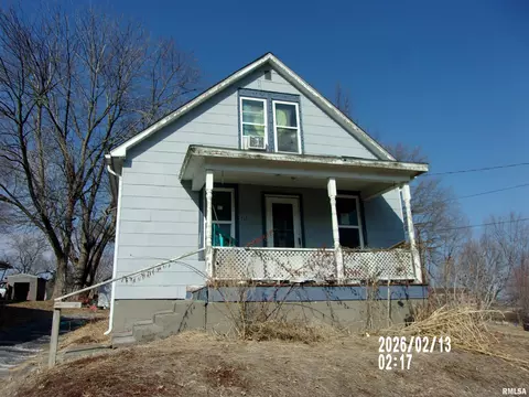 265 Fulton Pl, Canton, IL 61520