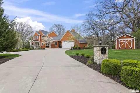Exterior - 1 Hillcrest Rd, Springfield, IL 62704 photo 6 of 15