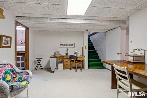 Other - 2223 Cardinal Dr, Springfield, IL 62704 photo 20 of 24
