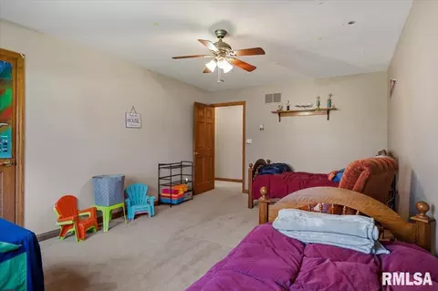 Bedroom - 2223 Cardinal Dr, Springfield, IL 62704 photo 6 of 10