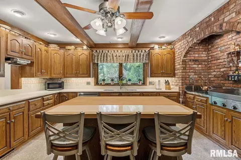 Kitchen - 2223 Cardinal Dr, Springfield, IL 62704 photo 7 of 7