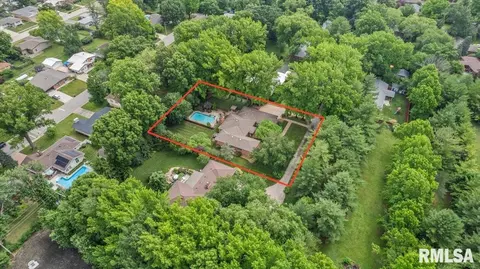 View/Area - 2223 Cardinal Dr, Springfield, IL 62704 photo 2 of 2