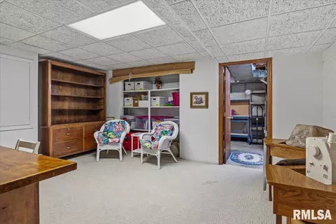 Other - 2223 Cardinal Dr, Springfield, IL 62704 photo 18 of 24