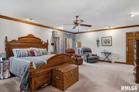Bedroom - 2223 Cardinal Dr, Springfield, IL 62704 photo 4 of 10