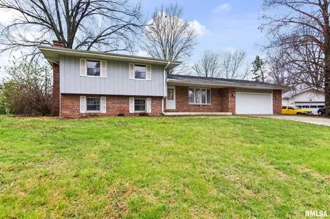 Exterior - 8 Arabian Trl, Springfield, IL 62702 photo 1 of 6
