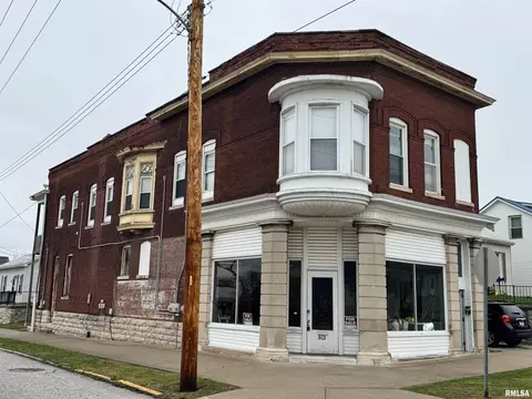 801 Monroe St, Quincy, IL 62301