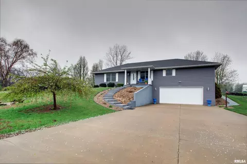 Exterior - 5297 Apache Pass, Quincy, IL 62305 photo 3 of 3