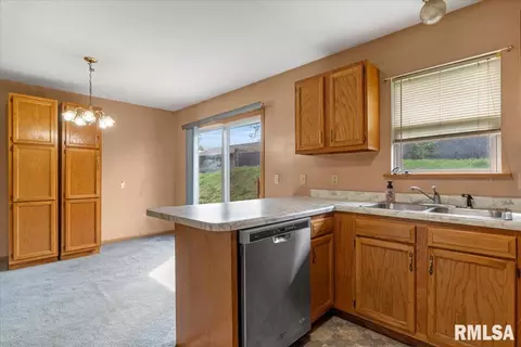 Other - 905 Helene St, Springfield, IL 62702 photo 5 of 8
