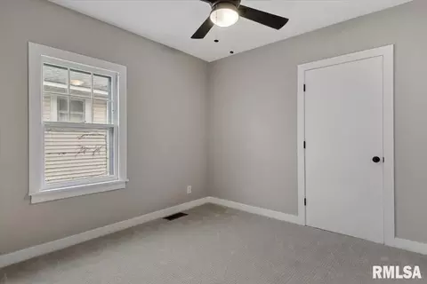 2128 S Lowell Ave, Springfield, IL 62704 photo 14