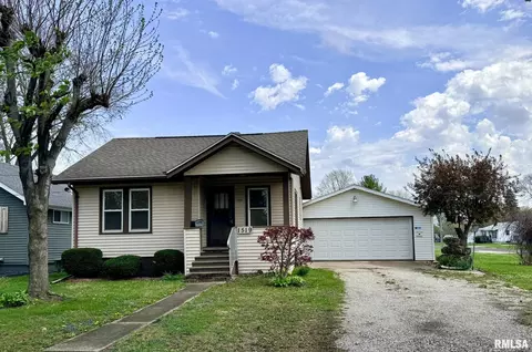 1519 Florence Ave, Galesburg, IL 61401