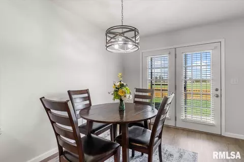 Dining - 113 Eagle Ridge Dr, Chatham, IL 62629 photo 1 of 1