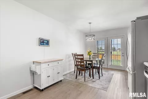 Other - 113 Eagle Ridge Dr, Chatham, IL 62629 photo 6 of 9