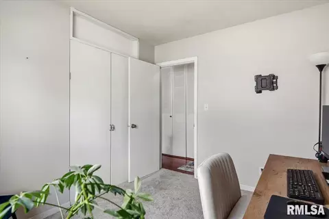 Other - 1705 Fairfield Dr, Springfield, IL 62702 photo 11 of 12