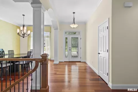 Entry Way - 3305 Cash River Rd, Springfield, IL 62711 photo 1 of 2