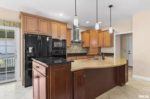 Kitchen - 3305 Cash River Rd, Springfield, IL 62711 photo 2 of 6