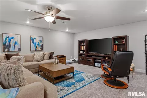 Other - 3204 Grassmere Dr, Springfield, IL 62711 photo 9 of 12